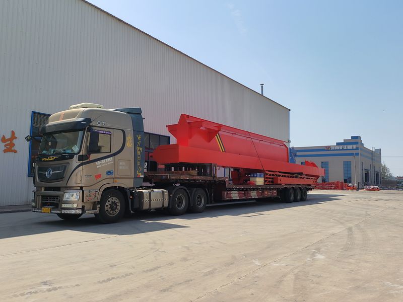 電動葫蘆門式起重機(jī) MHxh16t—32m 制作完成，發(fā)往新疆交付客戶使用。
